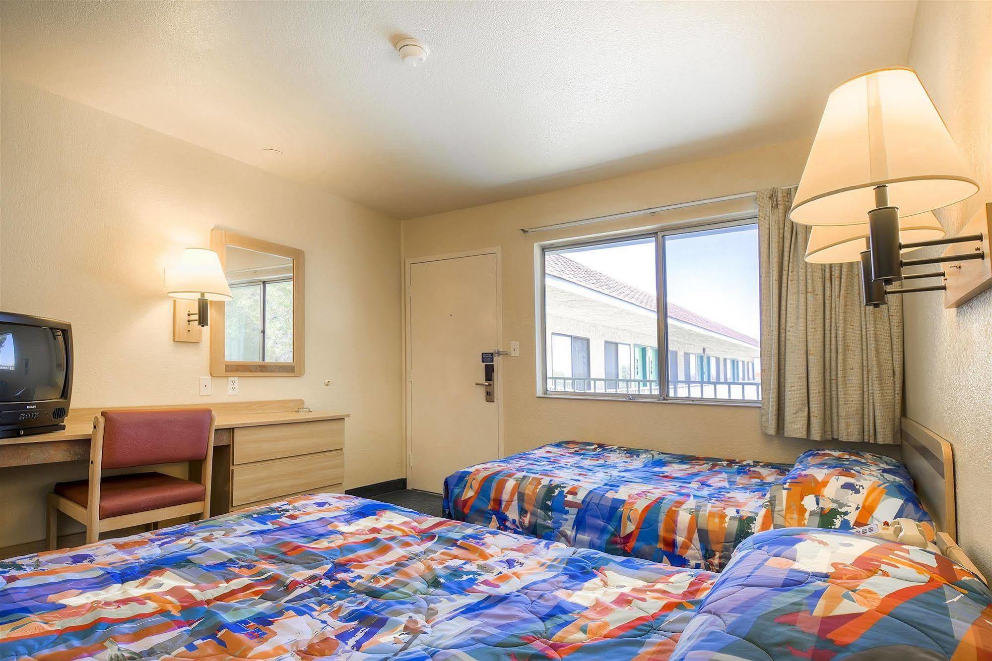 Motel 6-Mojave, Ca Exteriér fotografie