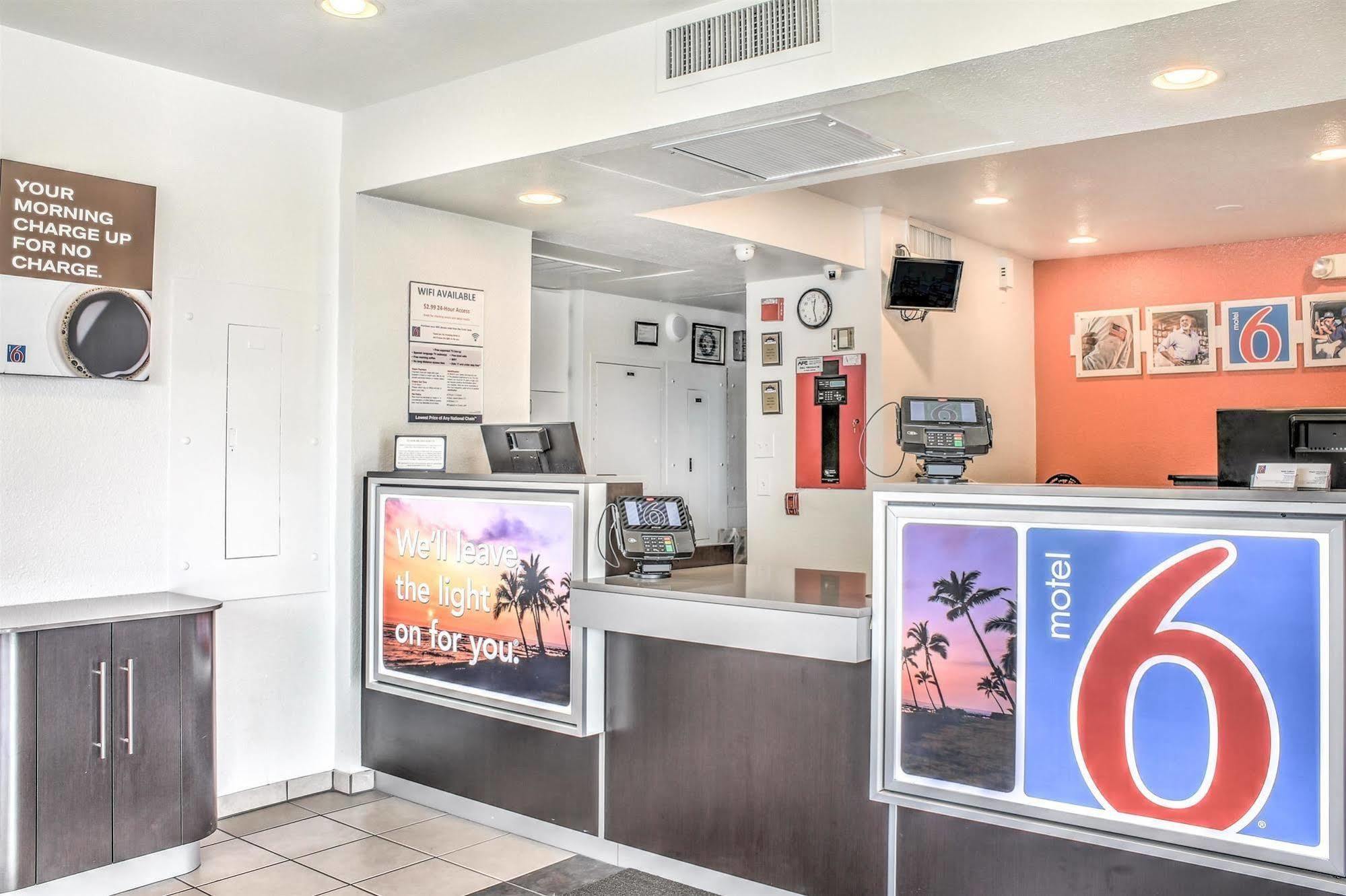 Motel 6-Mojave, Ca Exteriér fotografie